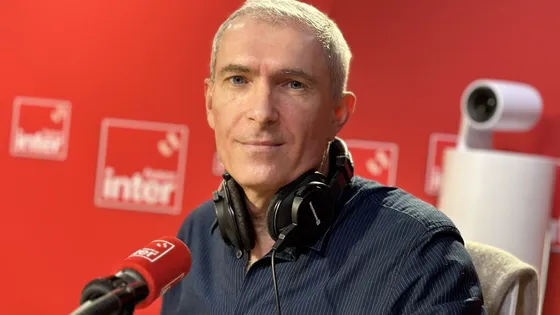 Plongée dans l’Affaire Boulin avec le journaliste Benoît Collombat, un expert passionné qui révèle les zones d’ombre autour de la mort du ministre en 1979