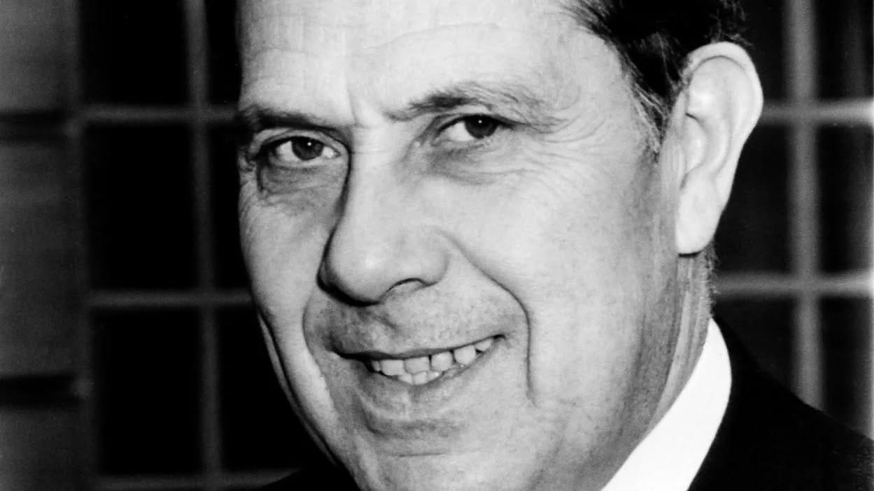Charles Pasqua : L’ombre et la gloire